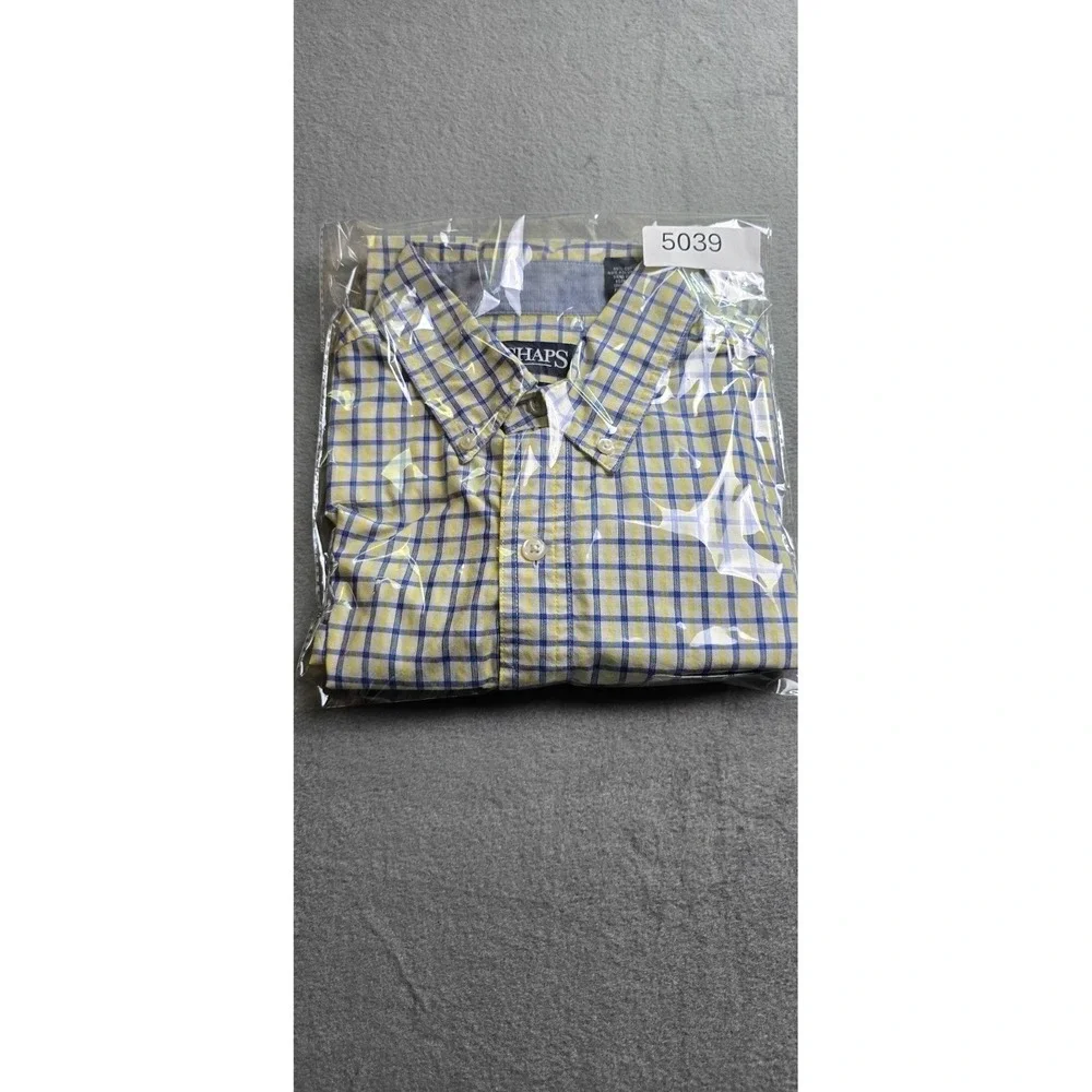 Chaps Button Up Shirt Mens Medium Easy Care Crest Pocket Logo Collared Free Ship